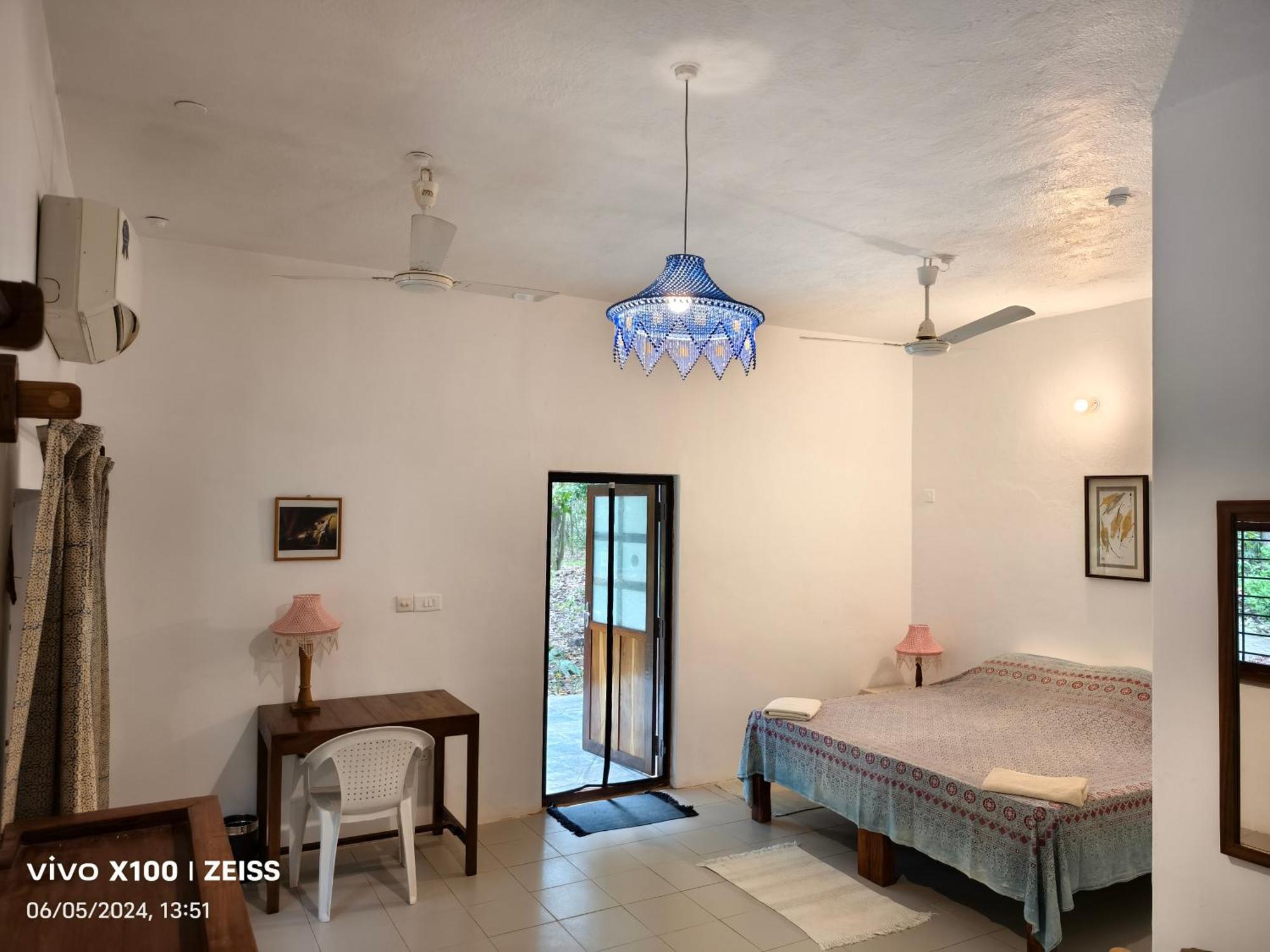 Isai Ambalam Guest House Pondicherry Exterior photo