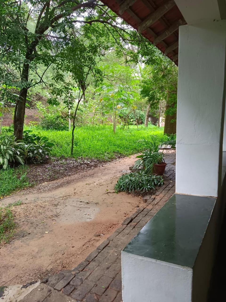 Isai Ambalam Guest House Pondicherry Exterior photo